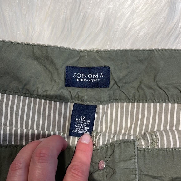 Skort - Picture 2 of 3